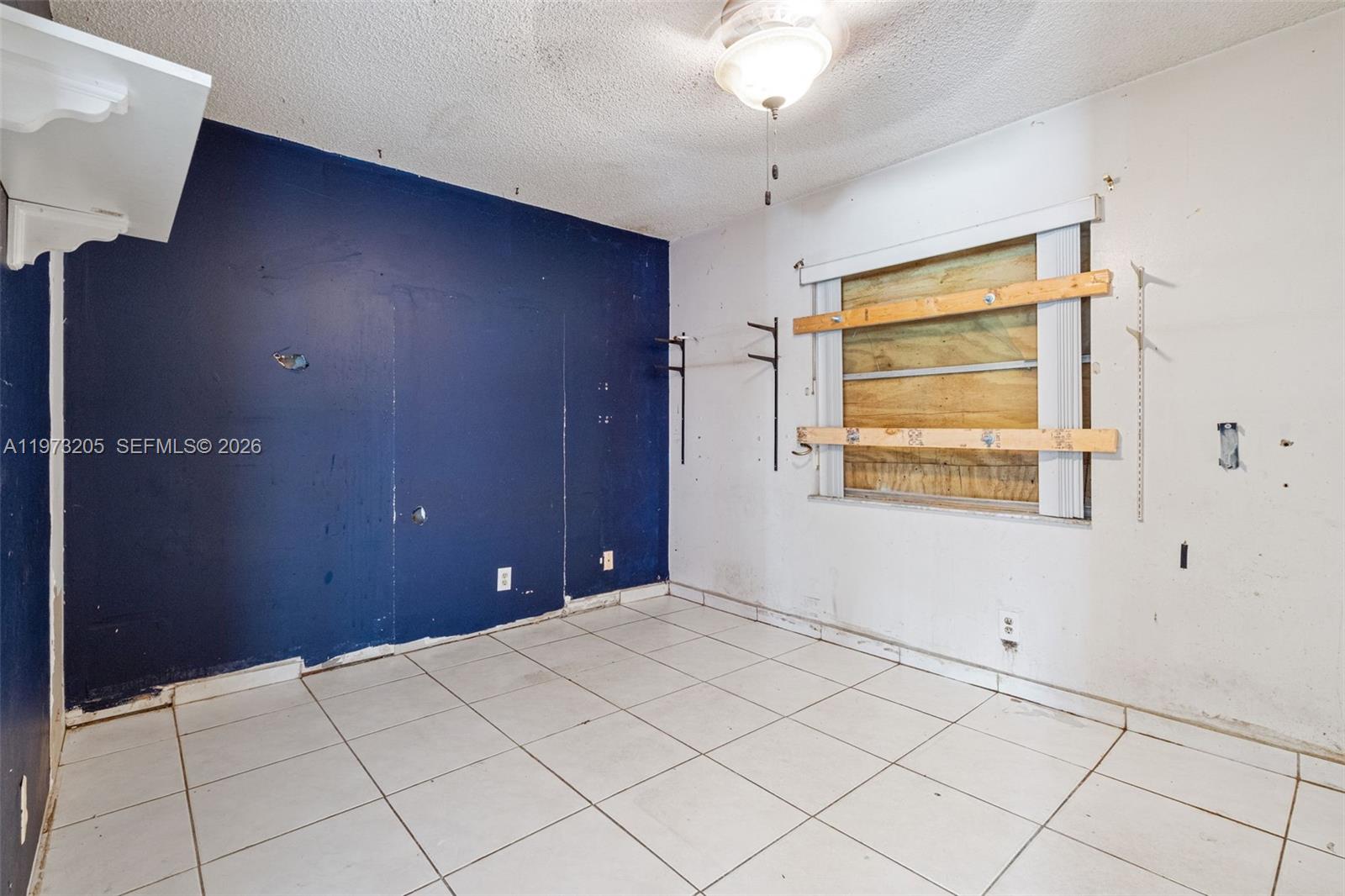 BOULEVARD WOODS NORTH - Residential