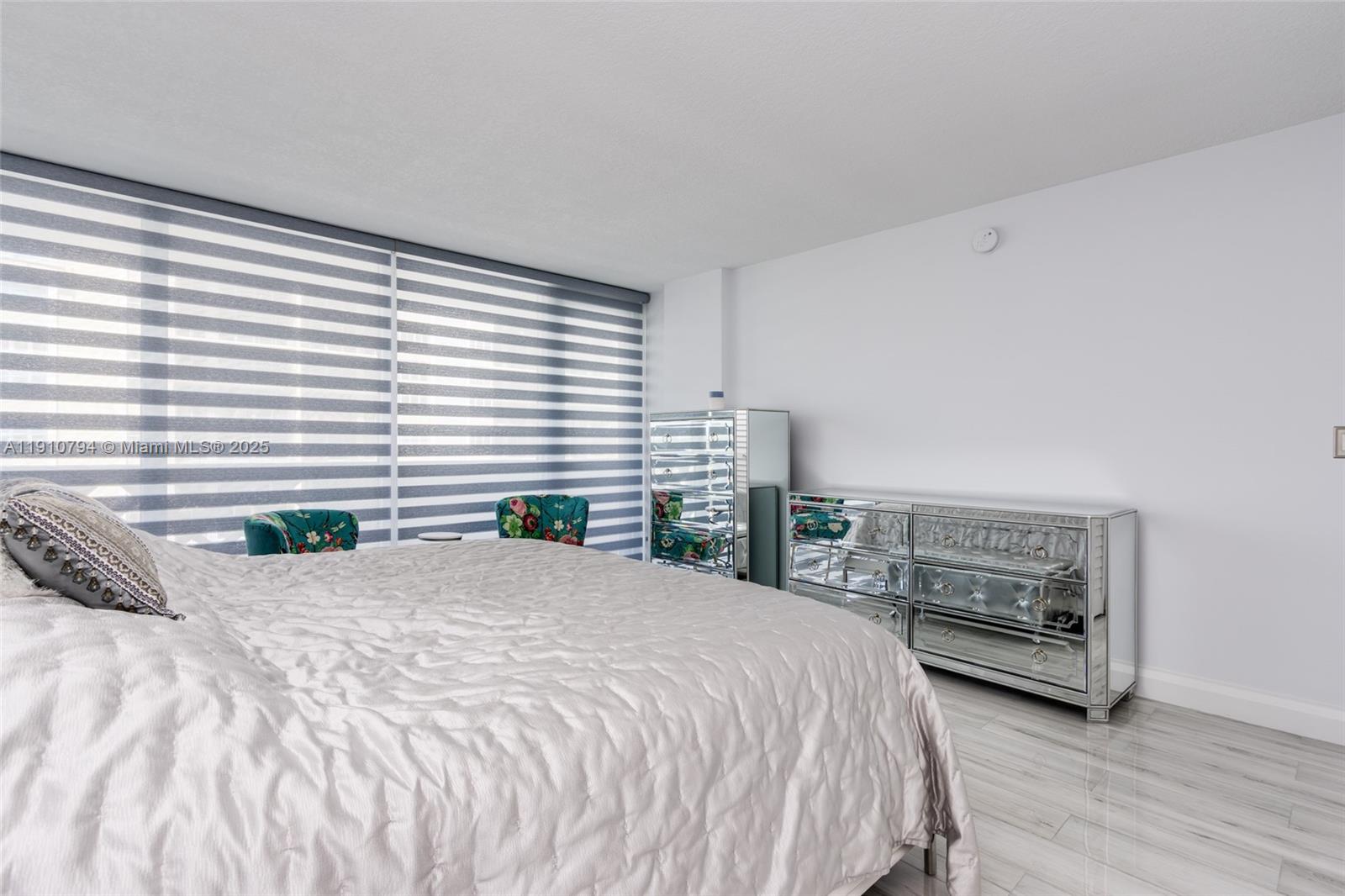 CLOISTER BEACH TOWERS CON - Residential Lease