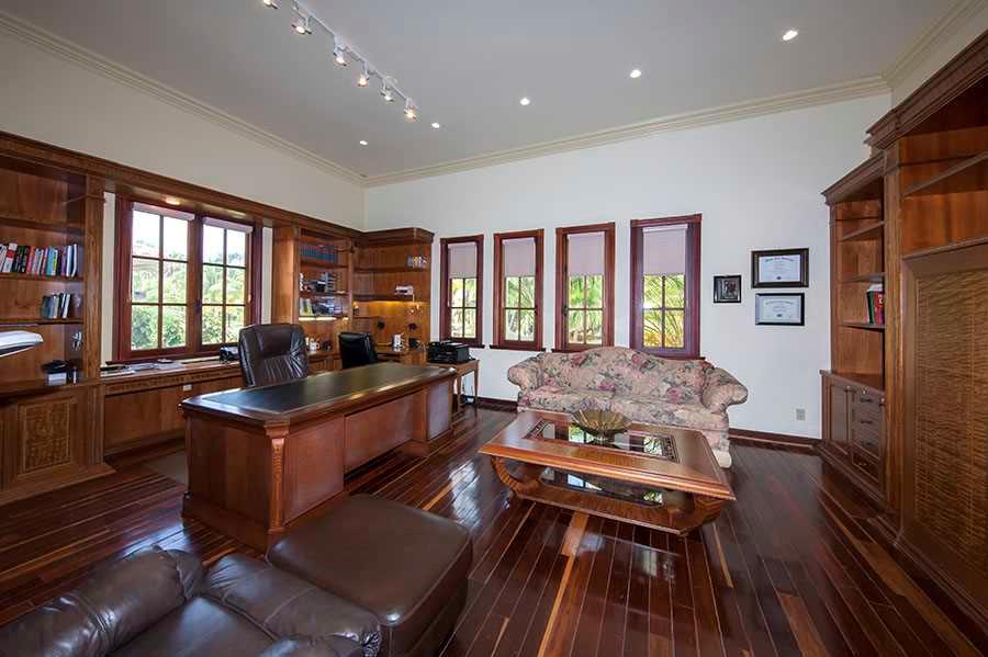 GOLDEN BEACH SEC E - Residential