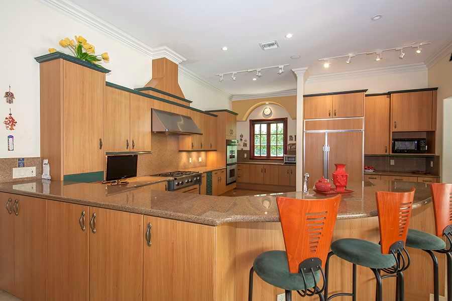 GOLDEN BEACH SEC E - Residential