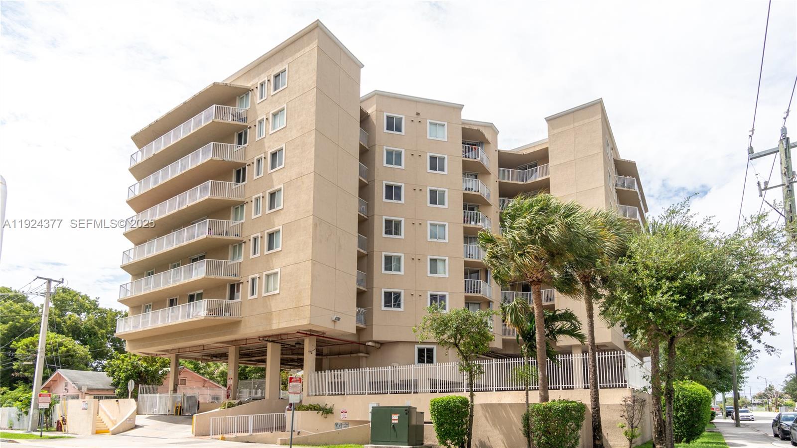 THE CITADEL CONDO - Residential Lease
