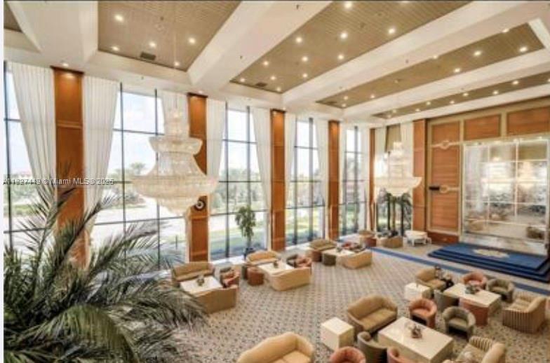 CAMBRIDGE AT CENTURY - Residential