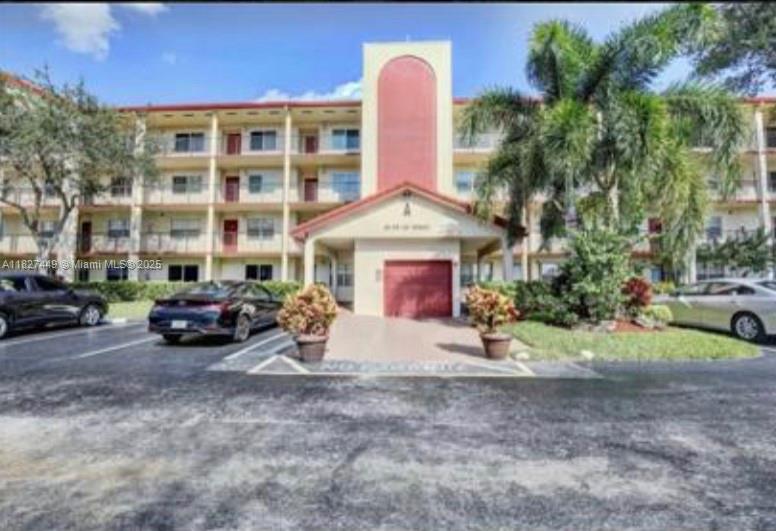 UPDATED 2 BEDS & 2 BATHS UPDATED UNIT IN CENTURY VILLAGE. WILL NOT LAST. CENTRALLY LOCATED AND EASY ACCESS TO MALLS, HIGHWAYS, HOSPITALS AND MUCH MORE. STACKABLE WASHER & DRYER INSIDE UNIT, ONE ASSIGNED PARKING SPACES PLUS GUEST PARKING AVAILABLE. CALL AGENT TODAY!