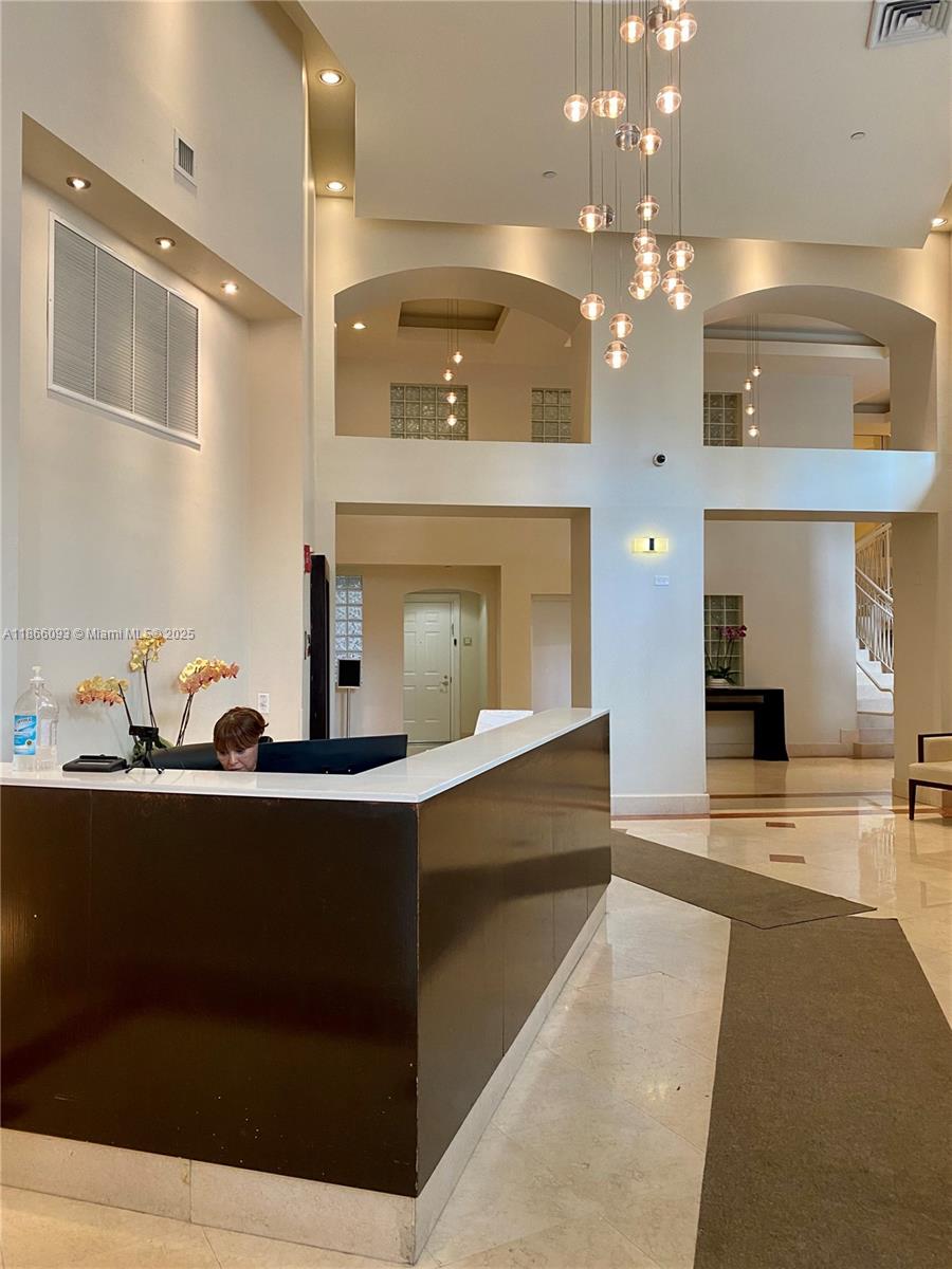 AVENTURA MARINA CONDO NUM2 - Residential Lease