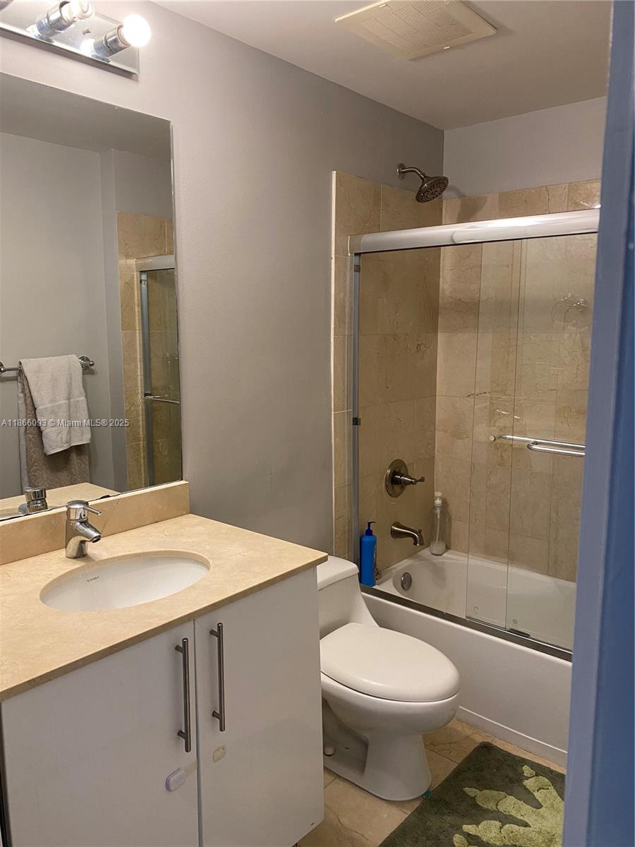 AVENTURA MARINA CONDO NUM2 - Residential Lease