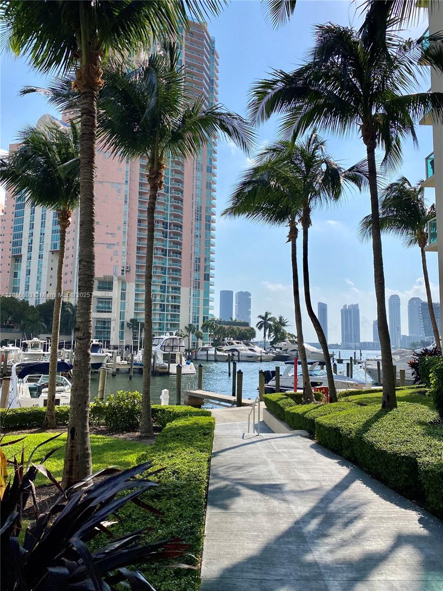 AVENTURA MARINA CONDO NUM2 - Residential Lease