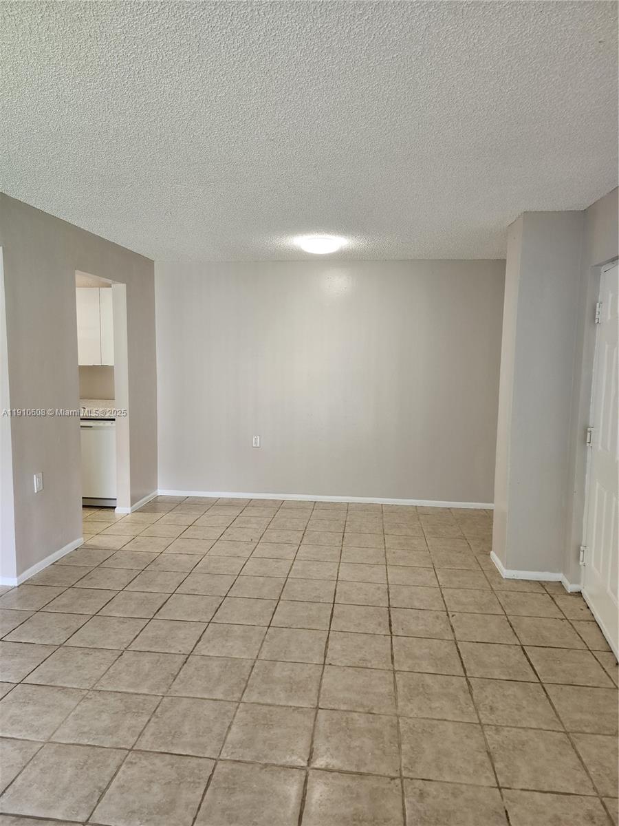 ST ANDREWS PALM BEACH CON - Residential Lease