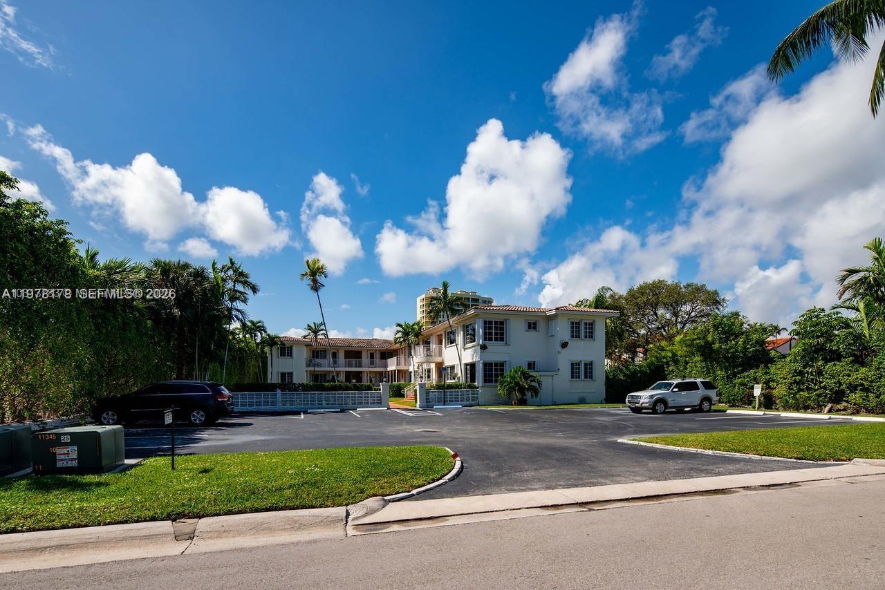 BAL HARBOUR RESIDENTIAL S - Residential Lease