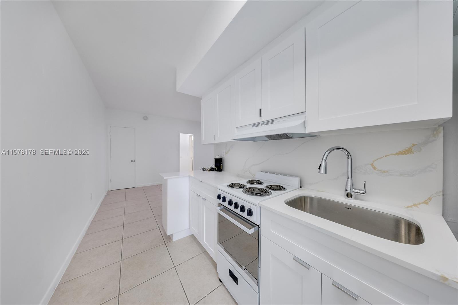 BAL HARBOUR RESIDENTIAL S - Residential Lease