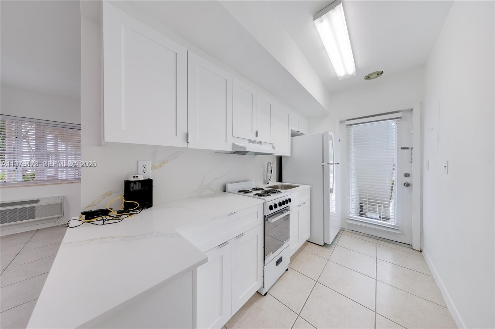 BAL HARBOUR RESIDENTIAL S - Residential Lease