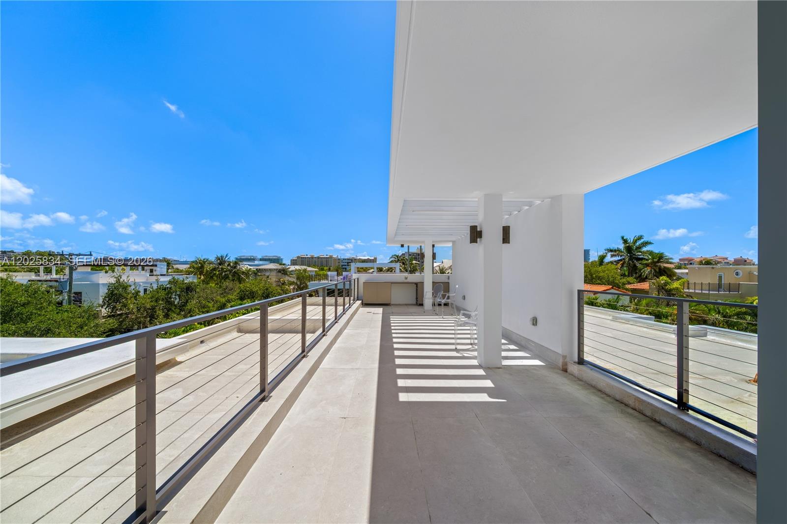 TROPICAL ISLE HOMES SUB - Residential