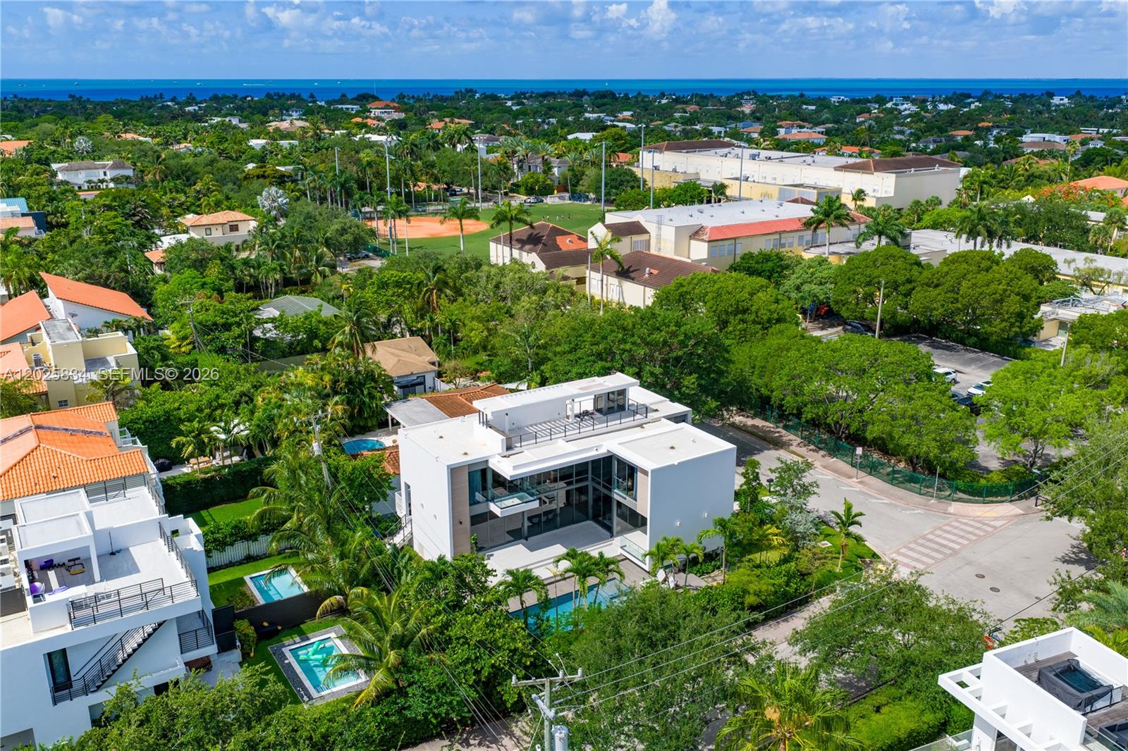 TROPICAL ISLE HOMES SUB - Residential