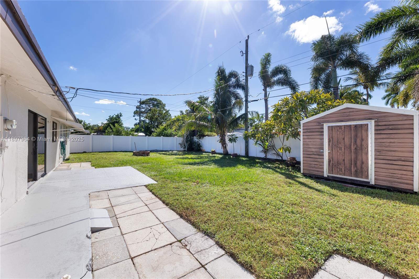 RIVERLAND VILLAGE SEC 1-R - Residential Lease