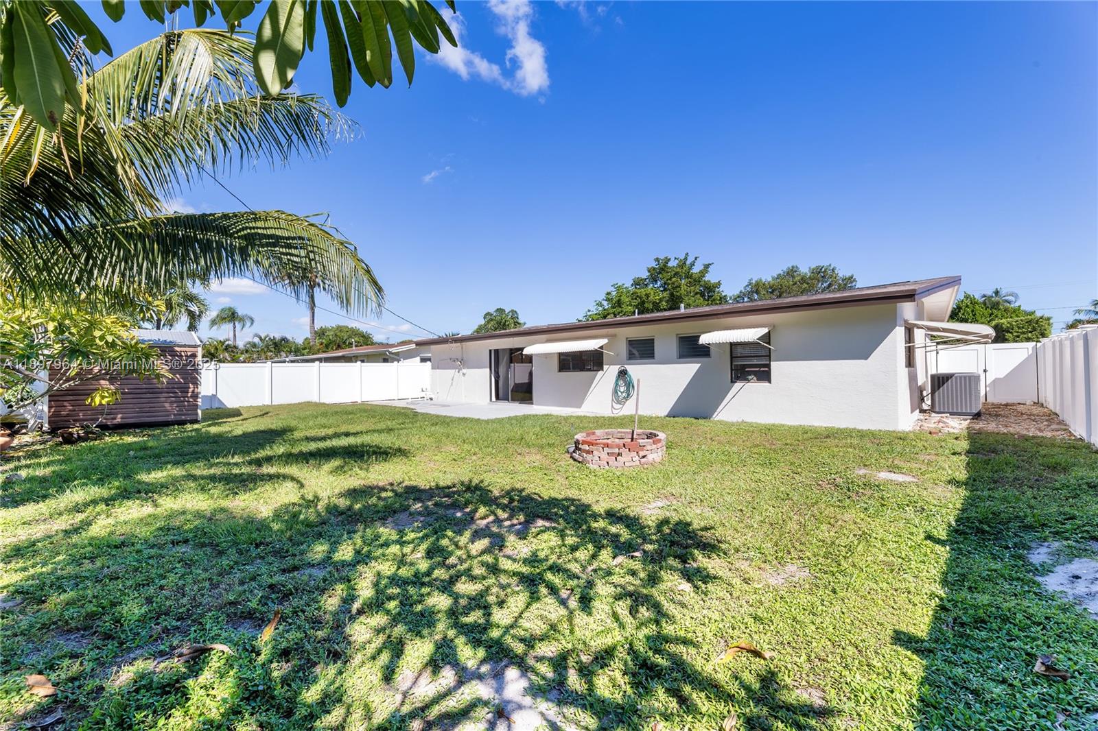 RIVERLAND VILLAGE SEC 1-R - Residential Lease