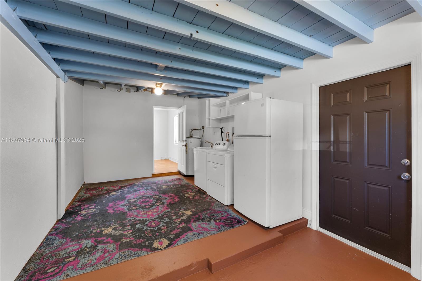 RIVERLAND VILLAGE SEC 1-R - Residential Lease