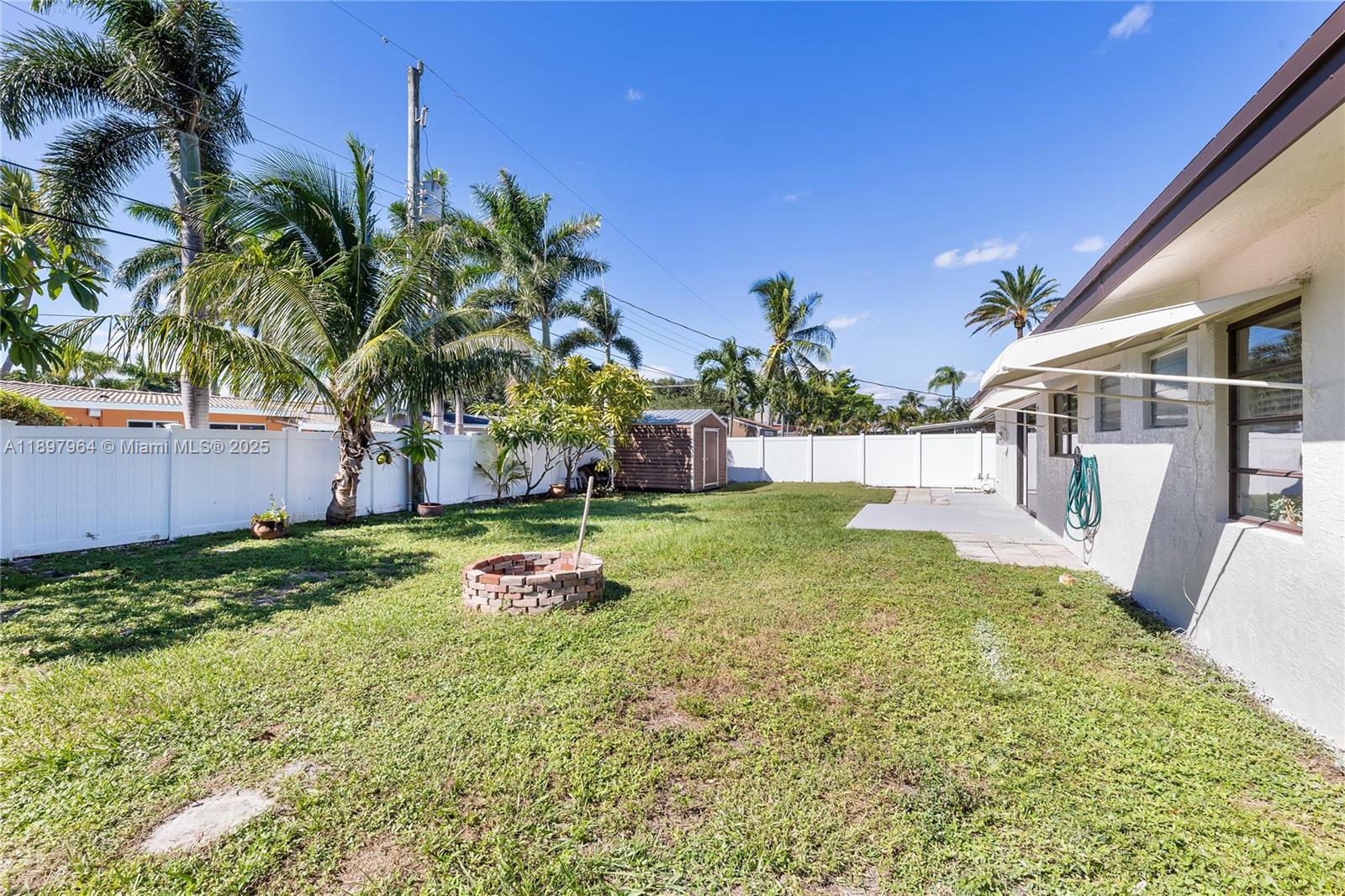 RIVERLAND VILLAGE SEC 1-R - Residential Lease