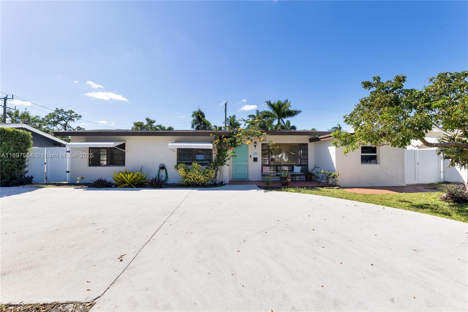 RIVERLAND VILLAGE SEC 1-R - Residential Lease