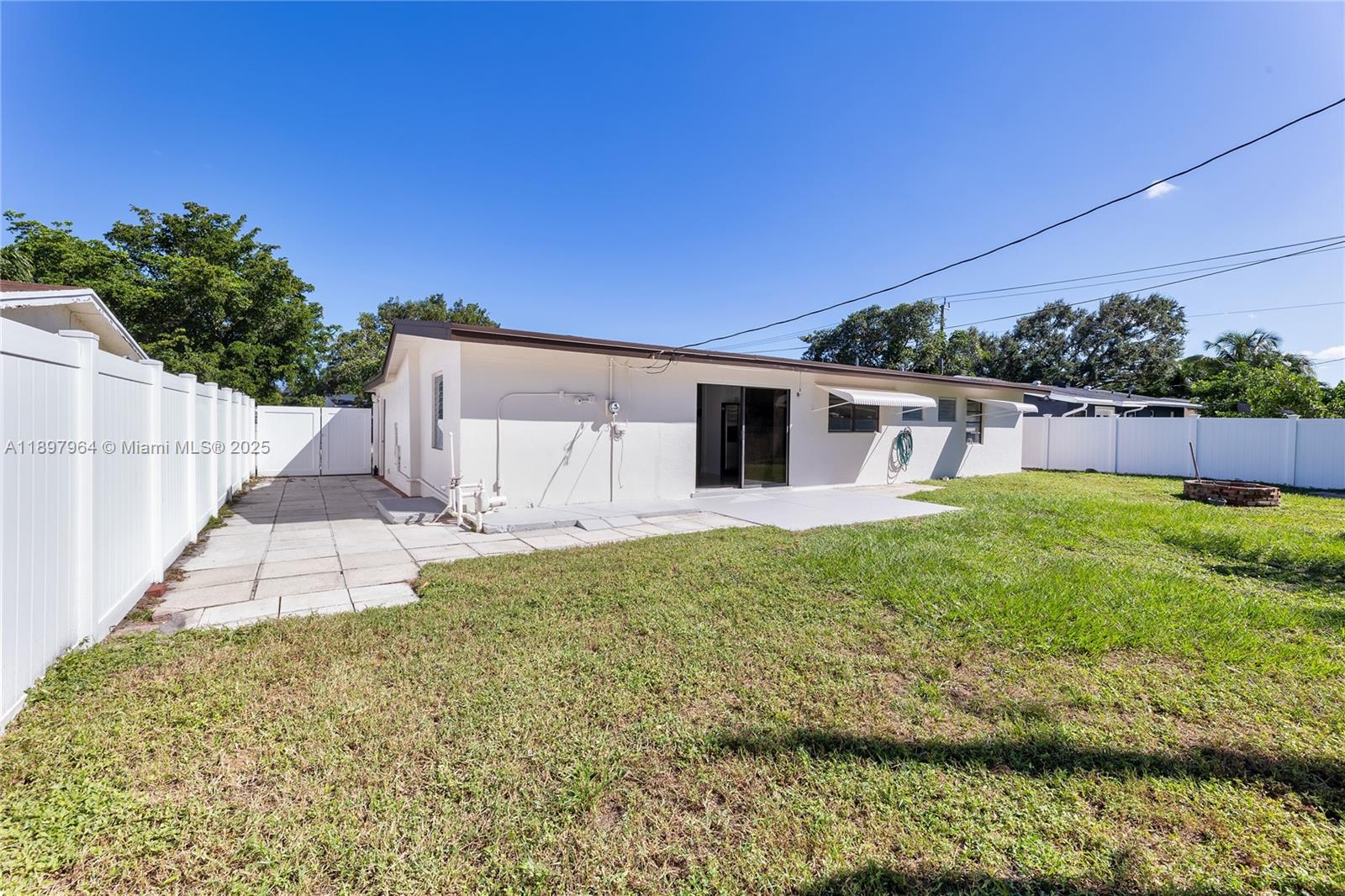 RIVERLAND VILLAGE SEC 1-R - Residential Lease