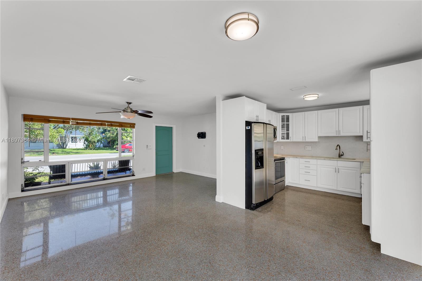 RIVERLAND VILLAGE SEC 1-R - Residential Lease