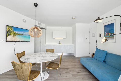 Photo of 6080 Collins Ave #302, Miami Beach, FL 33140 (MLS # A11899510)