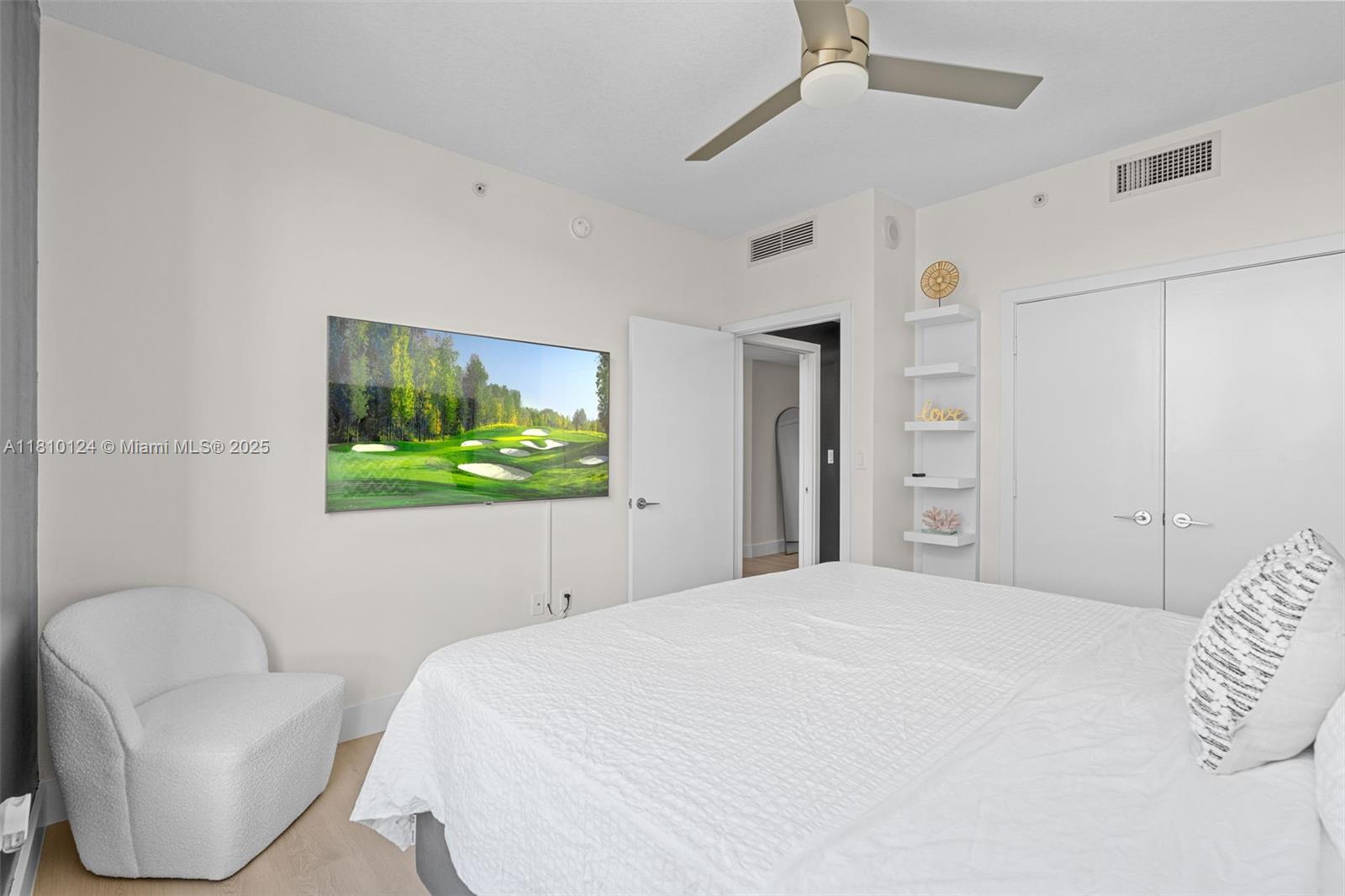 CITYPLACE SOUTH TOWER CON - Residential