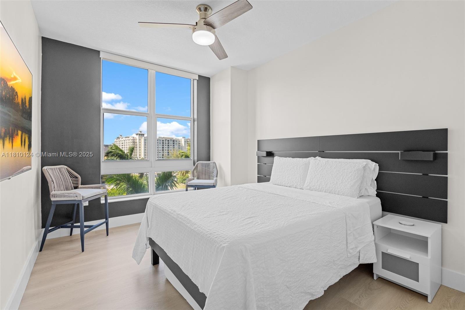 CITYPLACE SOUTH TOWER CON - Residential