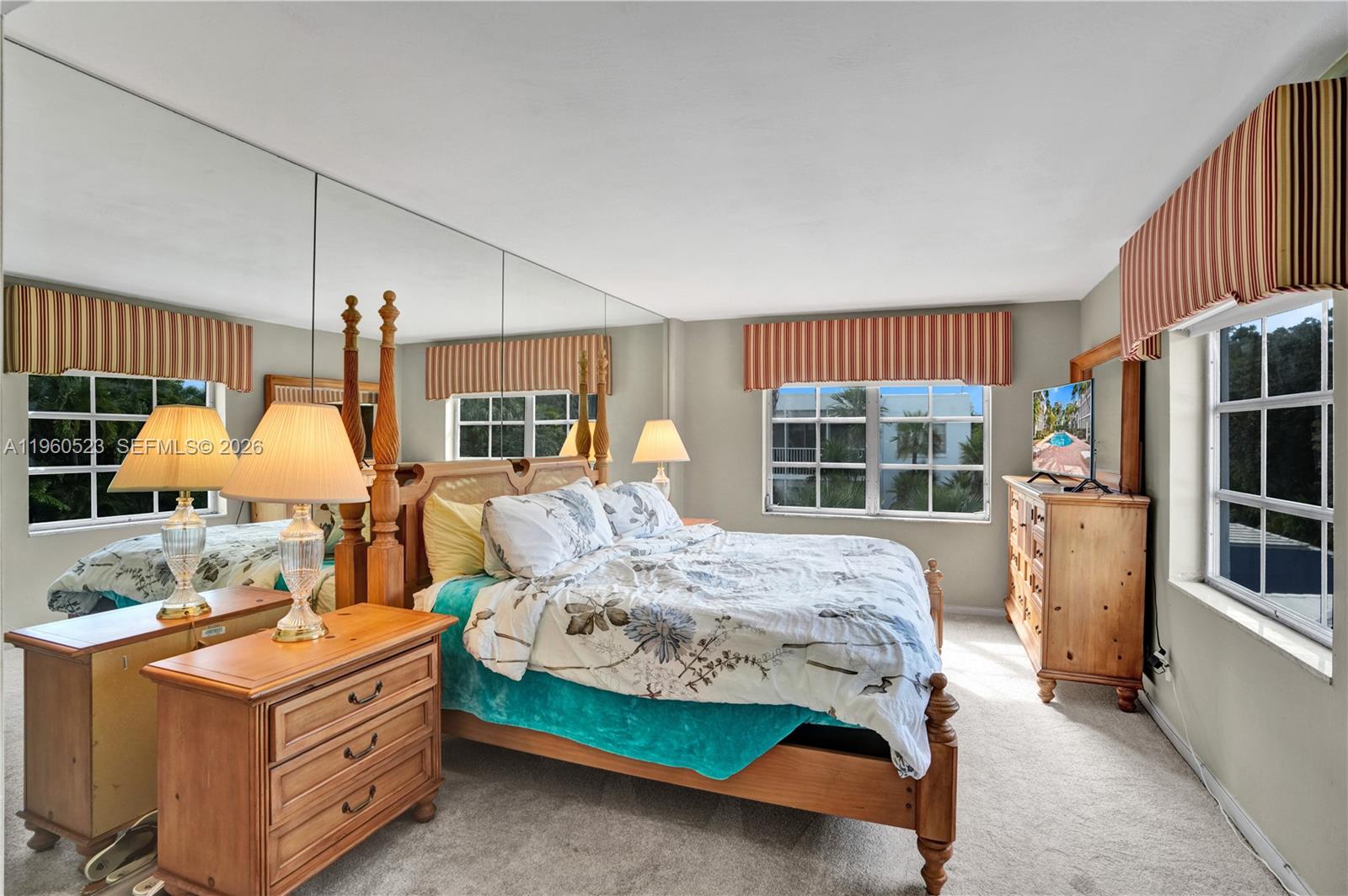 ADMIRALTY APTS - CO-OP - Residential