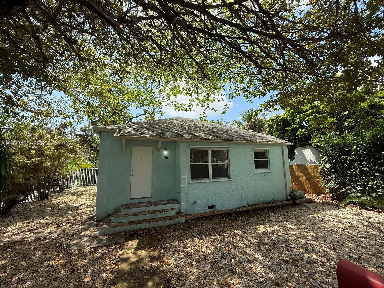 DIXIE HIGHWAY TRACK - Residential Income