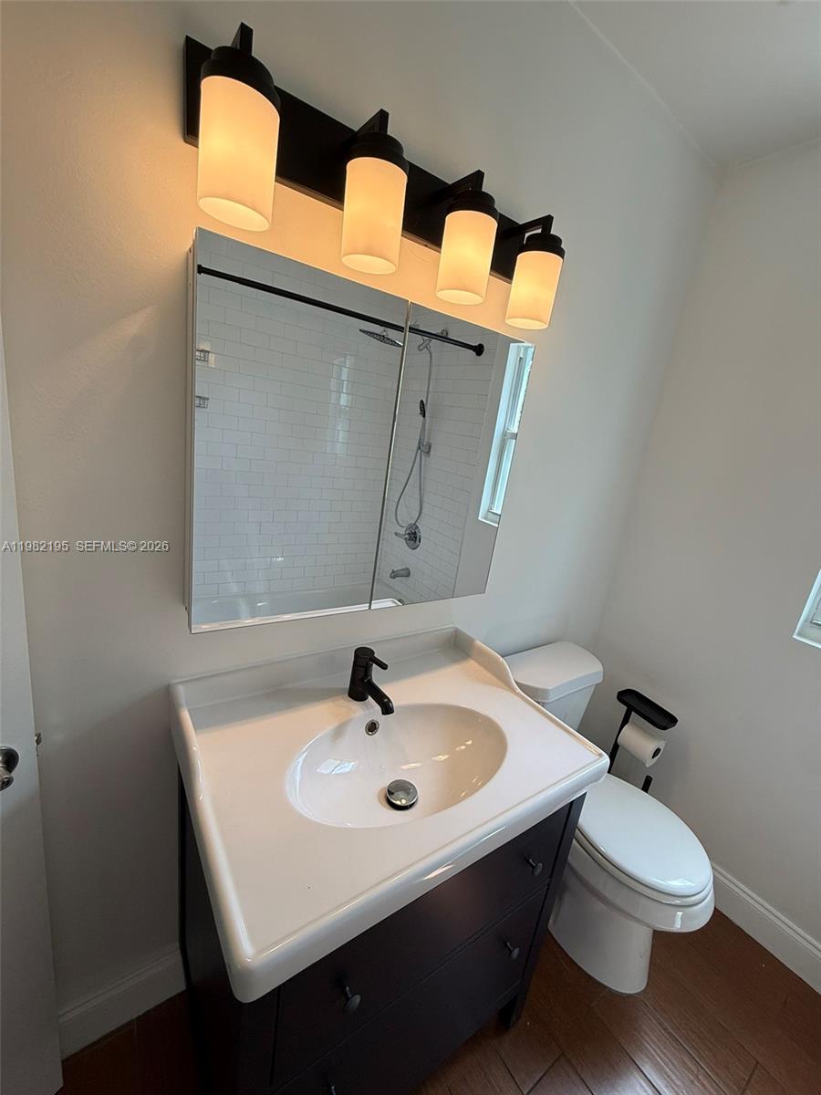 DIXIE HIGHWAY TRACK - Residential Income