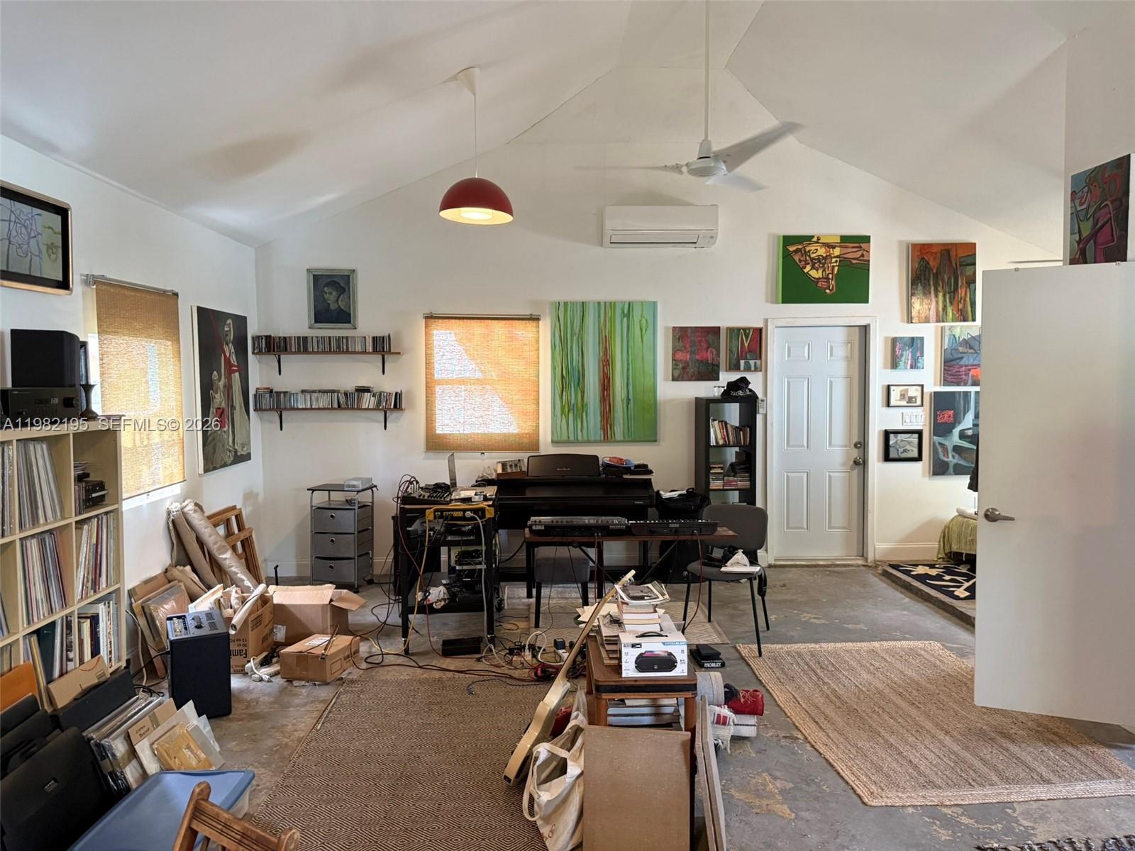 DIXIE HIGHWAY TRACK - Residential Income