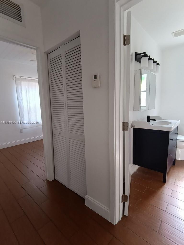 DIXIE HIGHWAY TRACK - Residential Income