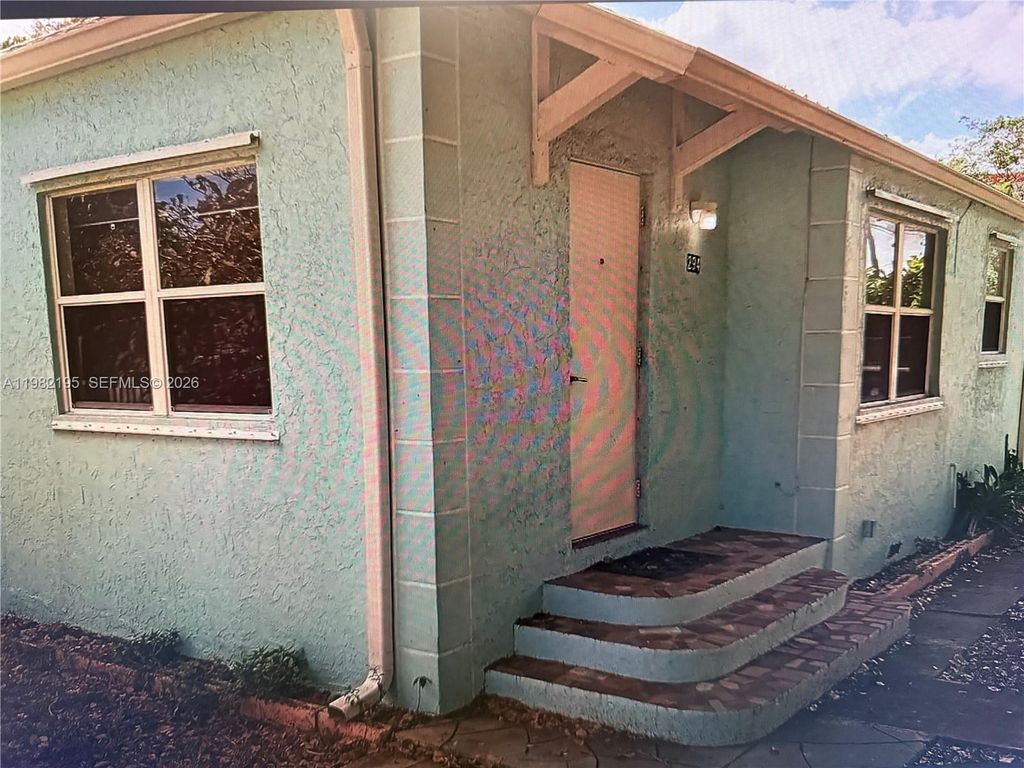 Photo of 294 NE 57th St, Miami, FL 33137 (MLS # A11982195)