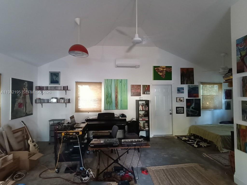 DIXIE HIGHWAY TRACK - Residential Income