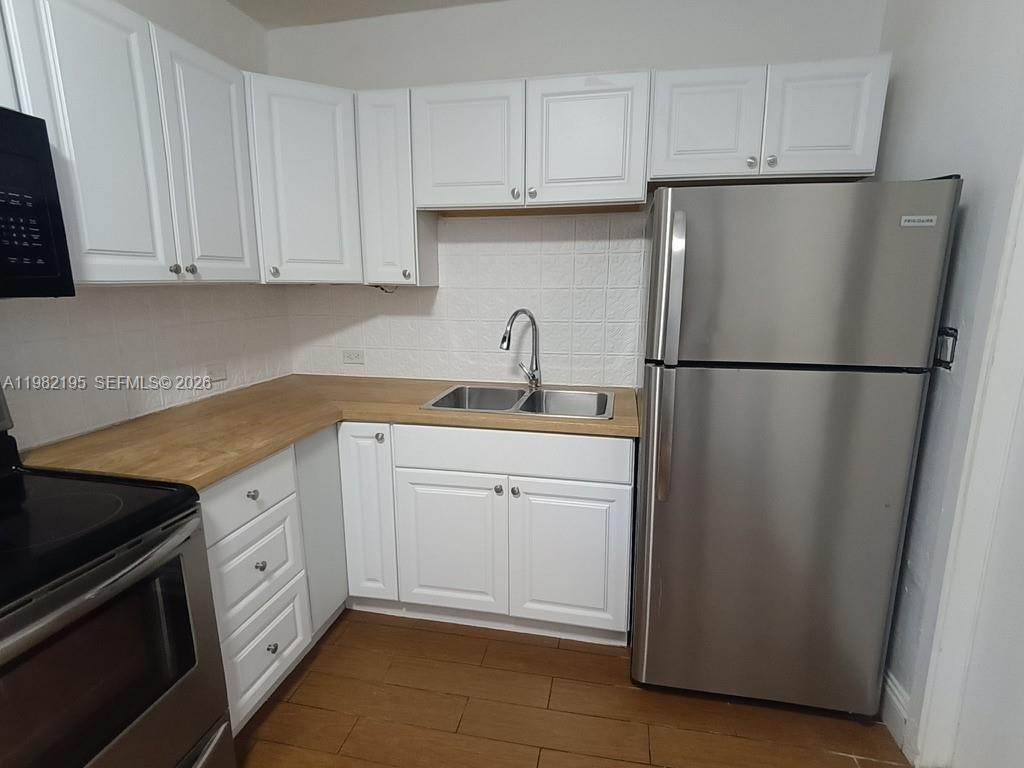 DIXIE HIGHWAY TRACK - Residential Income