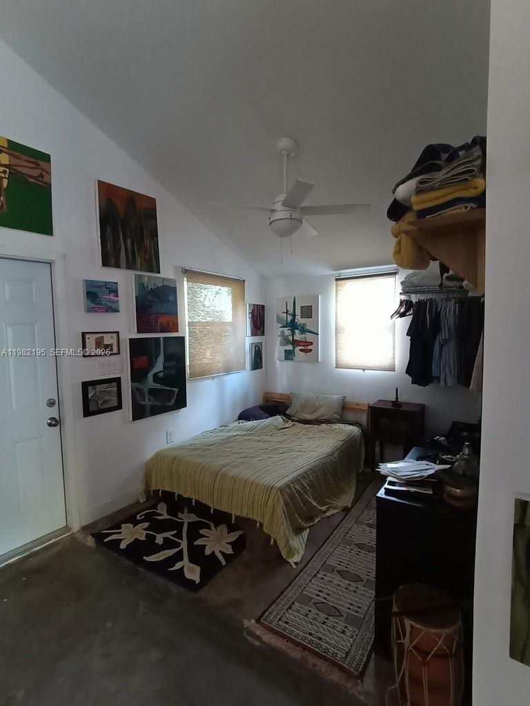 DIXIE HIGHWAY TRACK - Residential Income