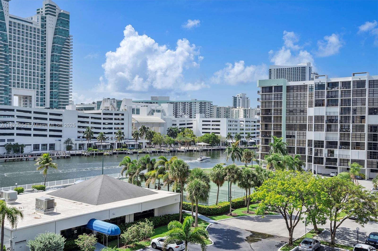 TOWERS OF OCEANVIEW SOUTH - Residential