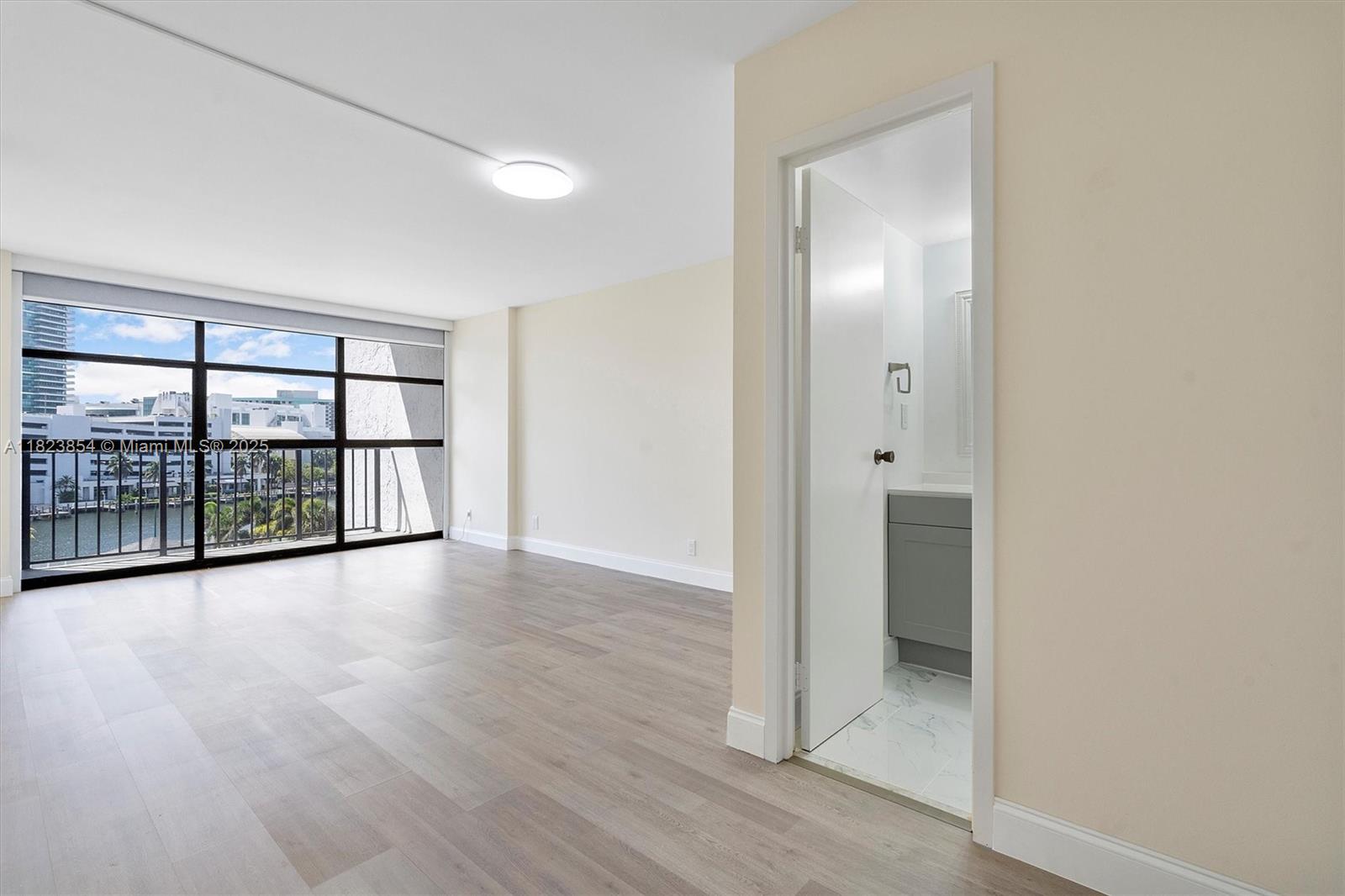 TOWERS OF OCEANVIEW SOUTH - Residential