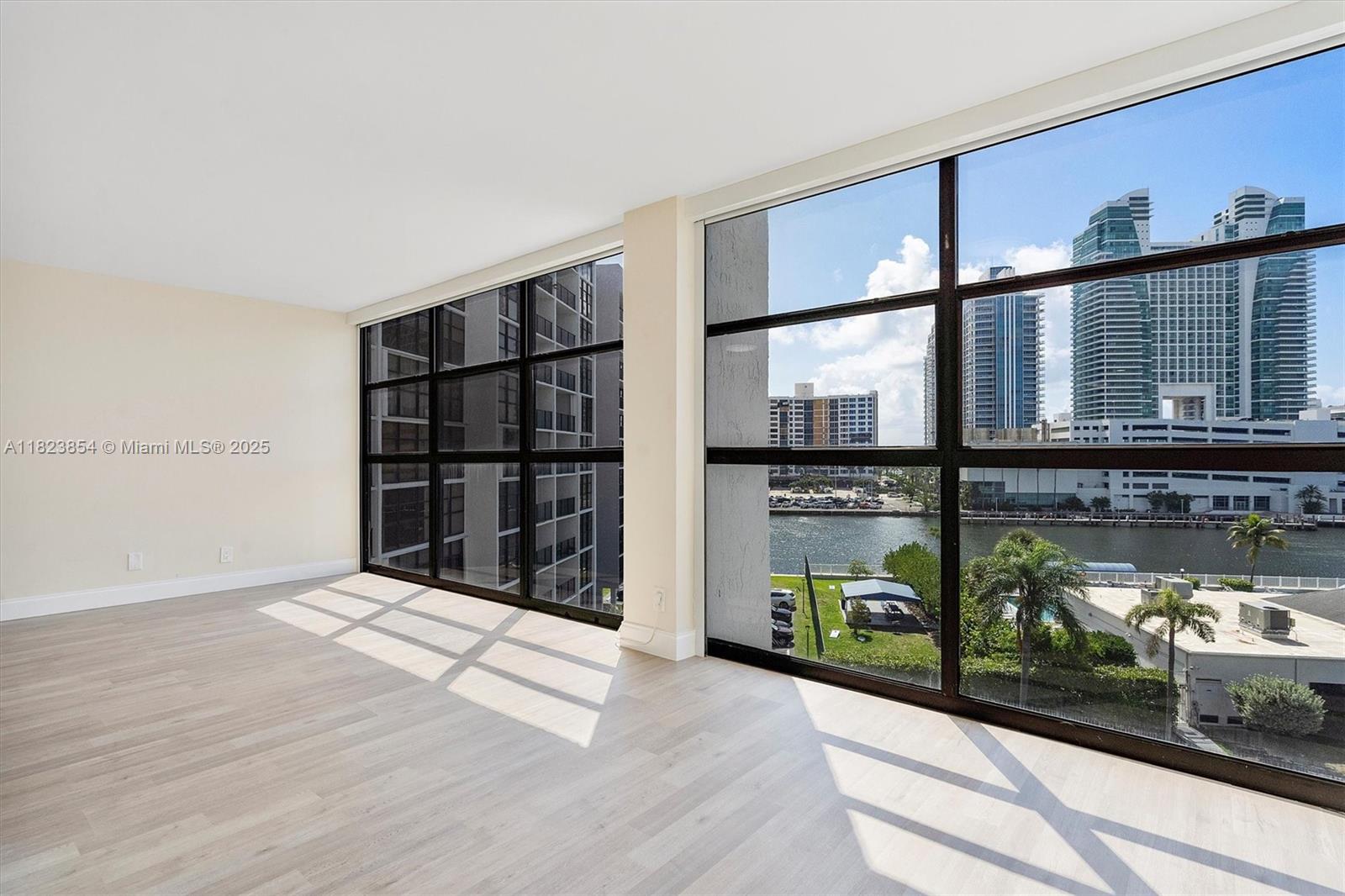 TOWERS OF OCEANVIEW SOUTH - Residential