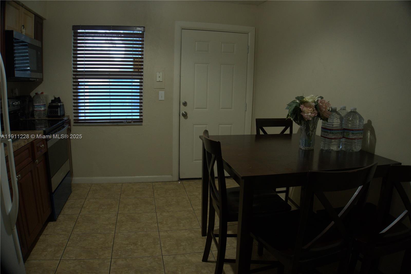 GOLDEN GLADES PARK 5TH AD - Residential