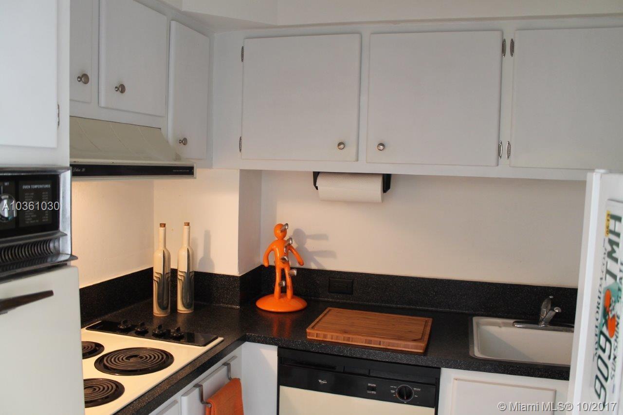 PARKVIEW POINT CONDO - Residential Lease