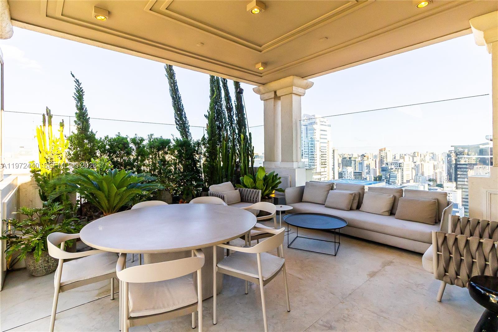 Pateo Leopoldo - Residential