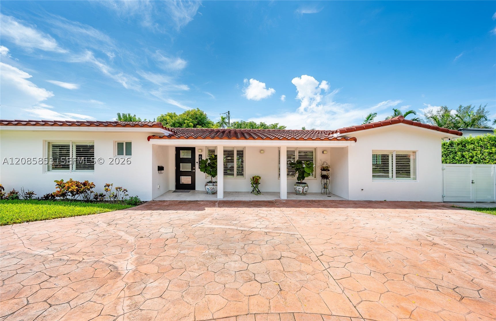 6430 SW 21 St, West Miami, FL, 33155/$975,000 3 6430 SW 21 St