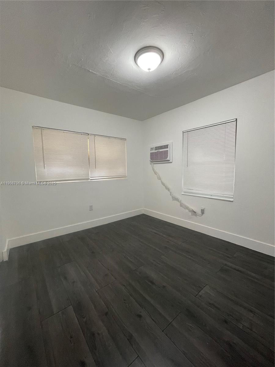 FLORAL PK 1ST AMD - Residential Lease