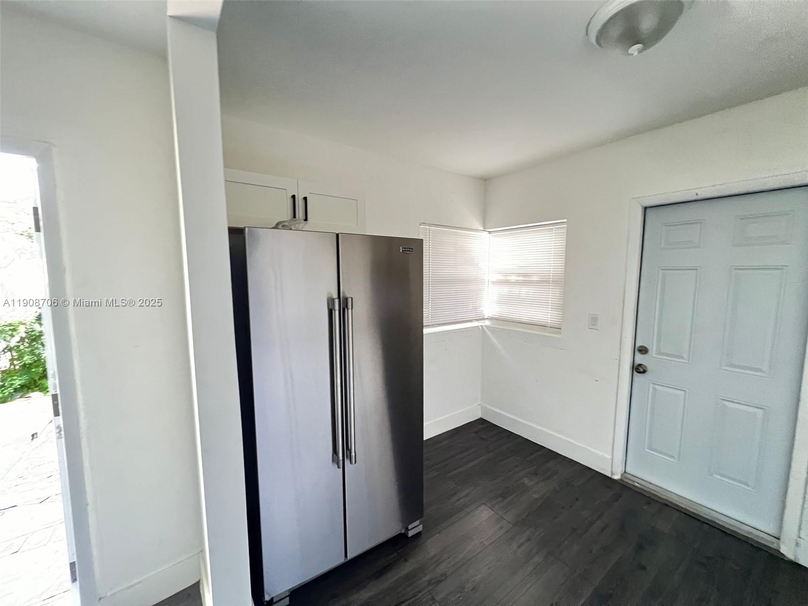 FLORAL PK 1ST AMD - Residential Lease