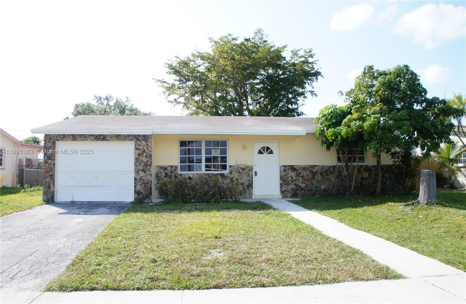 3/2 Single-family home is ideal for those seeking a practical and convenient lifestyle. Located in Hollywood, you'll enjoy easy access to I-95, the Florida Turnpike, local parks, shopping centers, restaurants, and more.