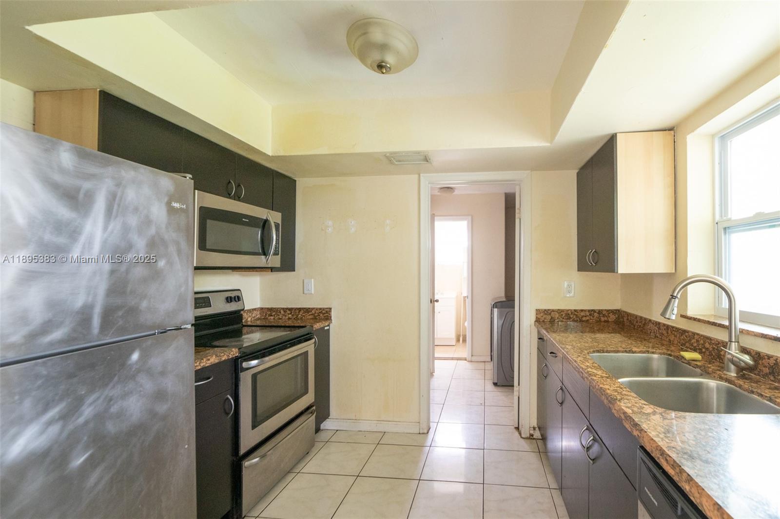 ATLANTA LAKE - Residential