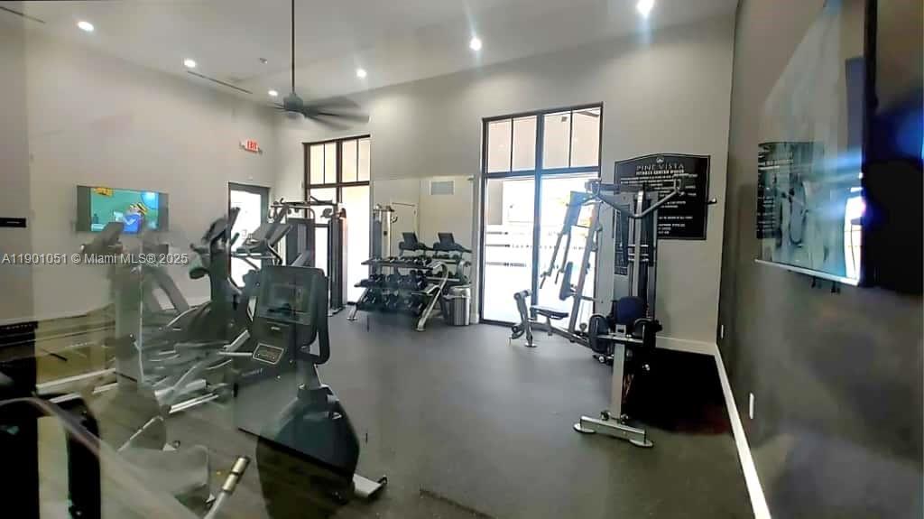 PINE ISLE - Residential Lease