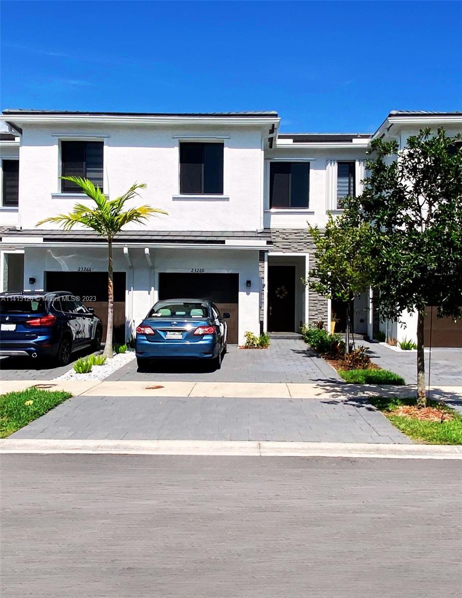 MC RESIDENTIAL - Residential