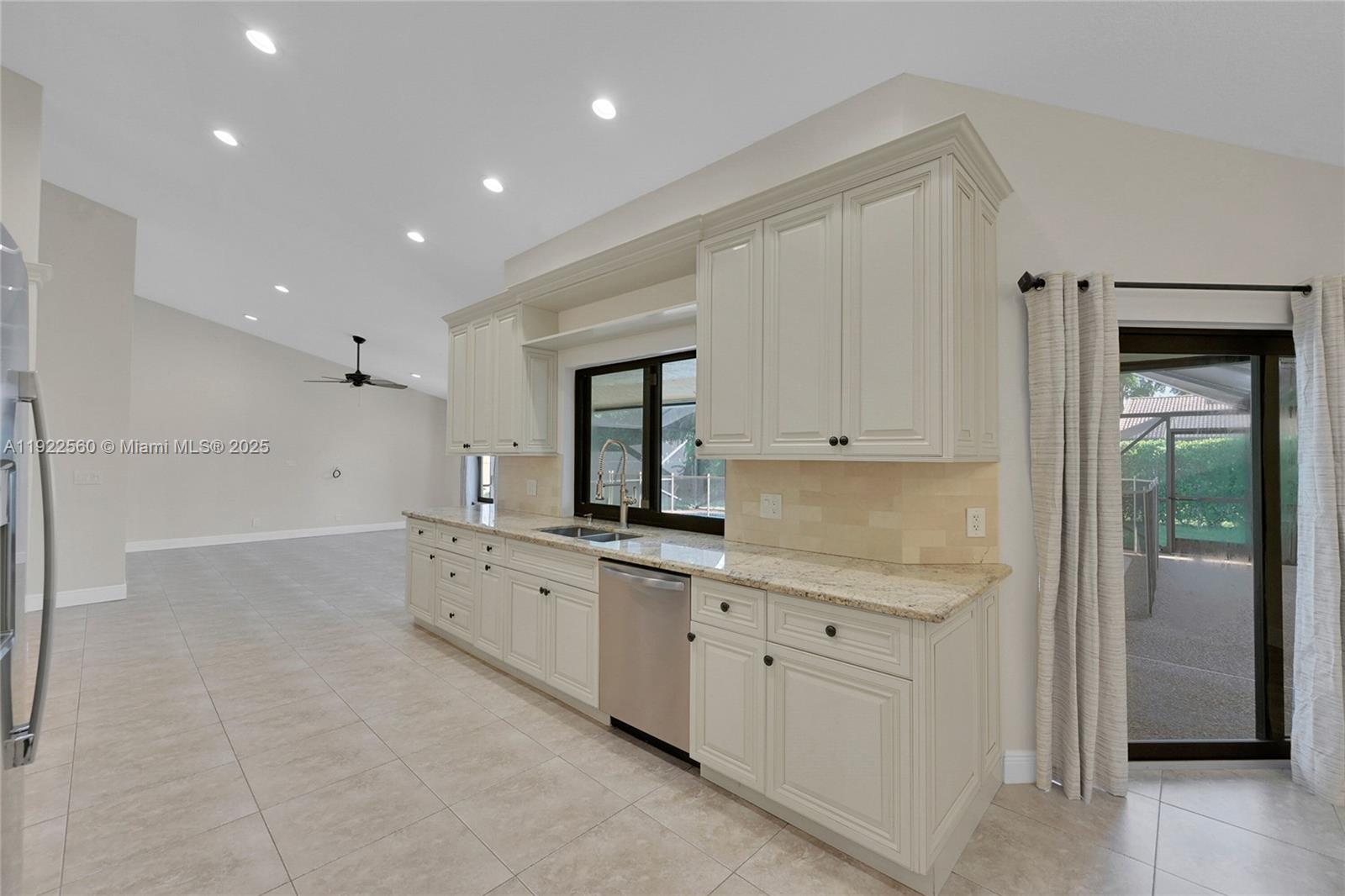 PINE RIDGE - Residential Lease