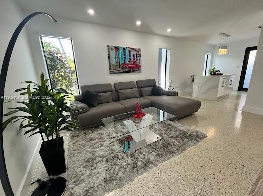 WASHBURNS SUB - Residential Income